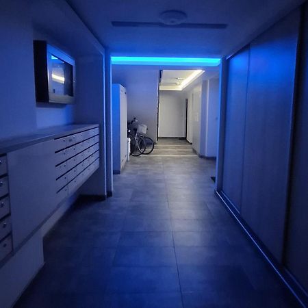 Stan Na Dan Aurora Apartment Pozarevac Bagian luar foto
