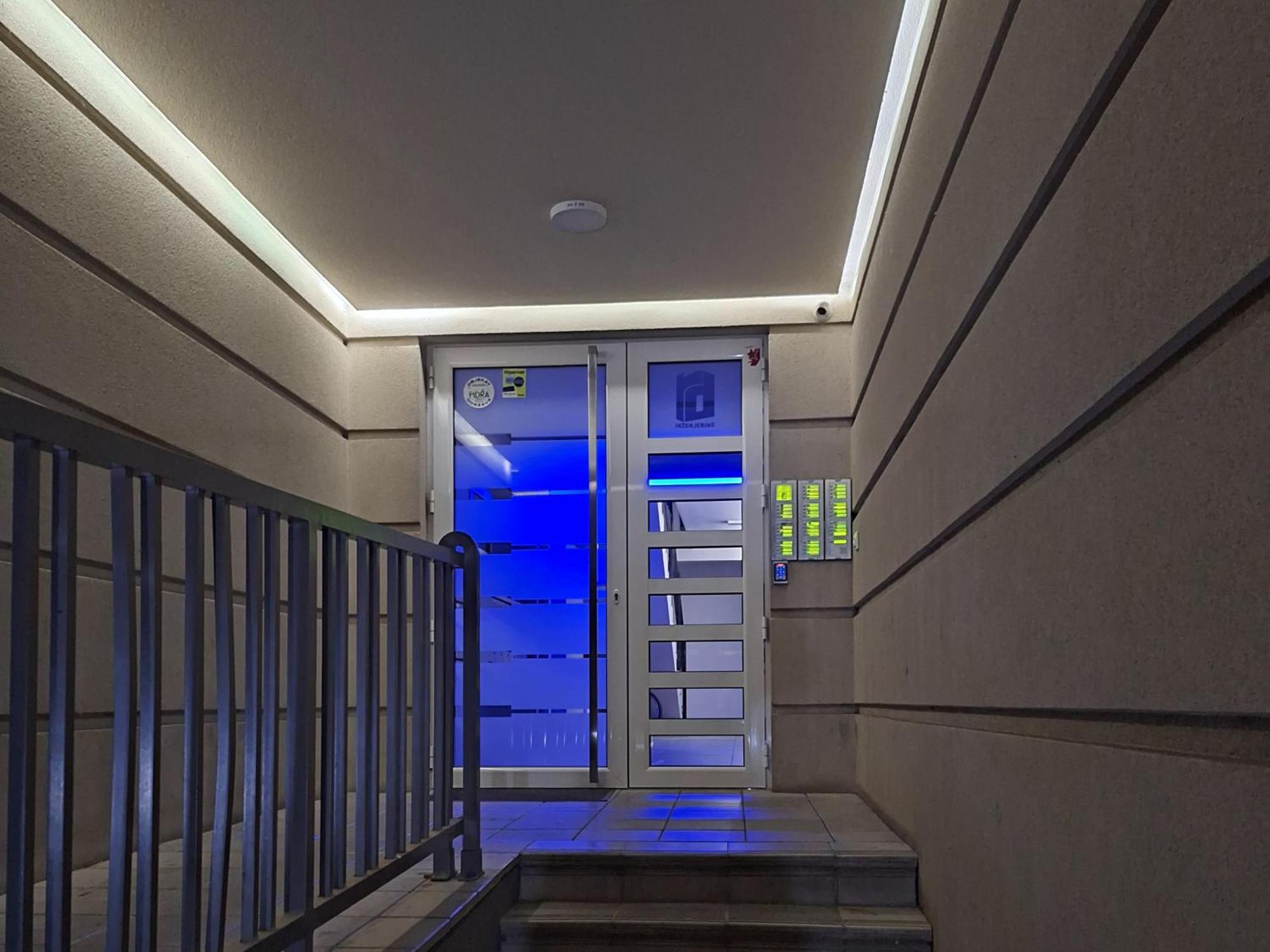 Stan Na Dan Aurora Apartment Pozarevac Bagian luar foto